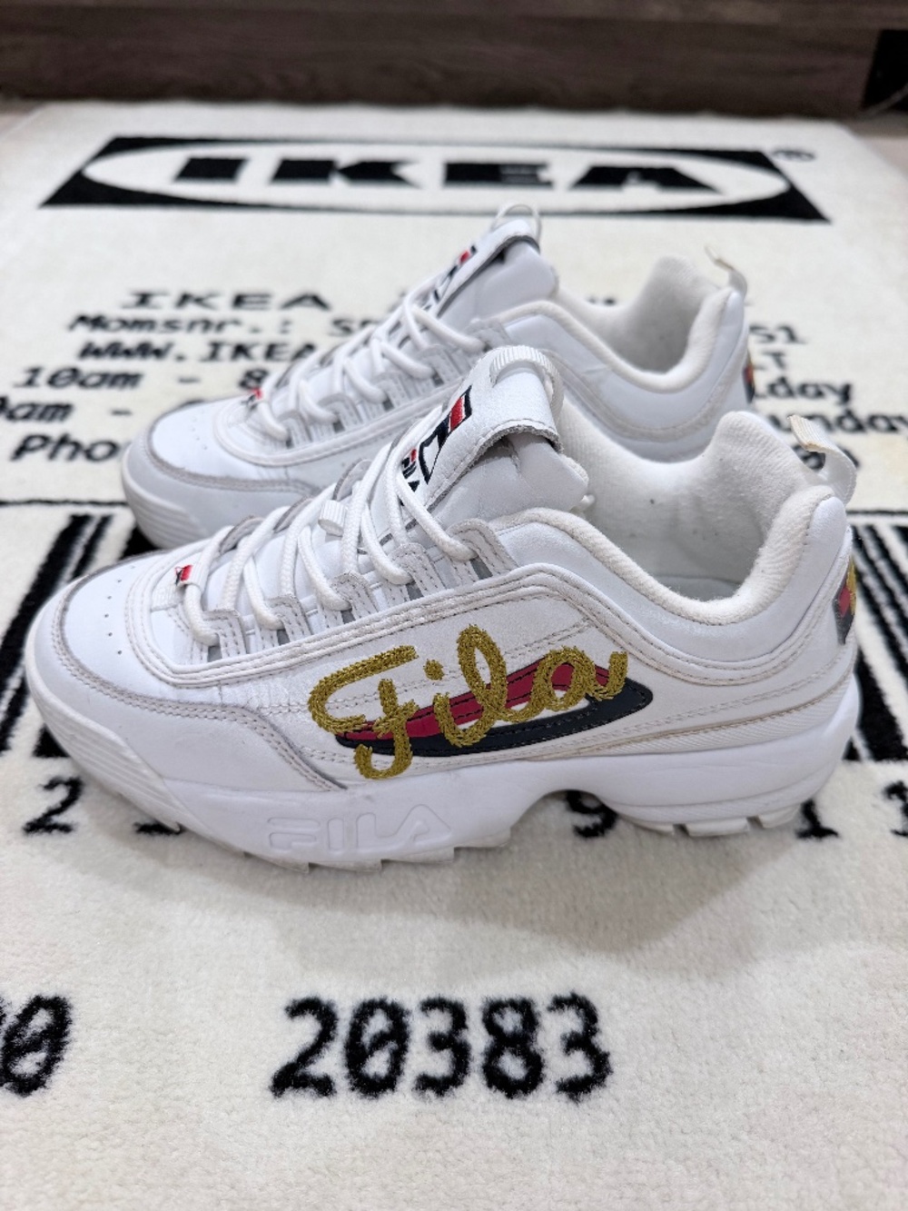 Fila Disruptor 2 Signature White Chunky Sole Sneakers